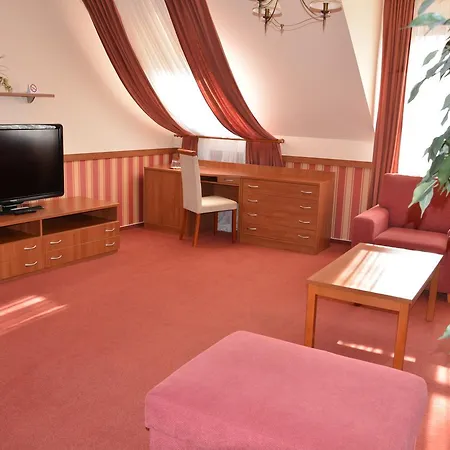 Na Potocnej 4* Skalica